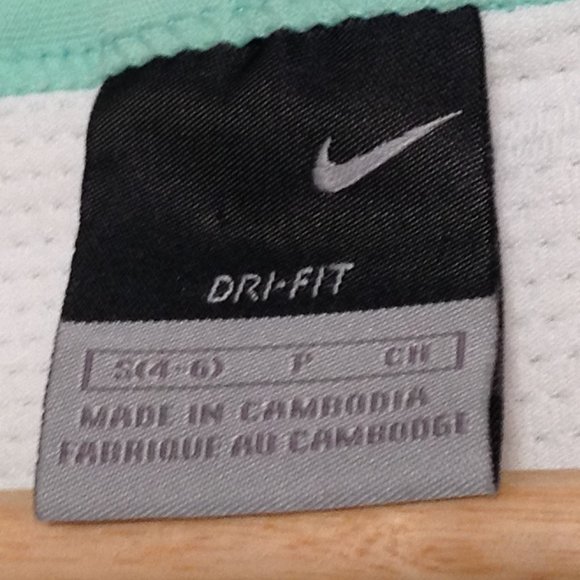 Nike Dri-Fit Womens' Athletic Tank Top, Sz. S. - Picture 8 of 8